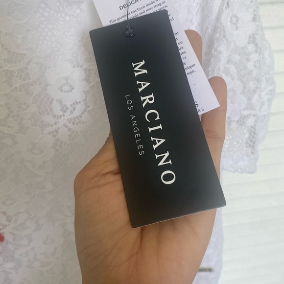 Perfect Dress for a picnic or a day out in town. - Picture 4 of 6